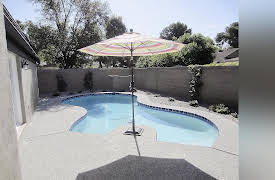 House Hunters: Big Houses Volume 1: NY Studio to AZ Palace