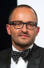 Fernando González Molina as Director