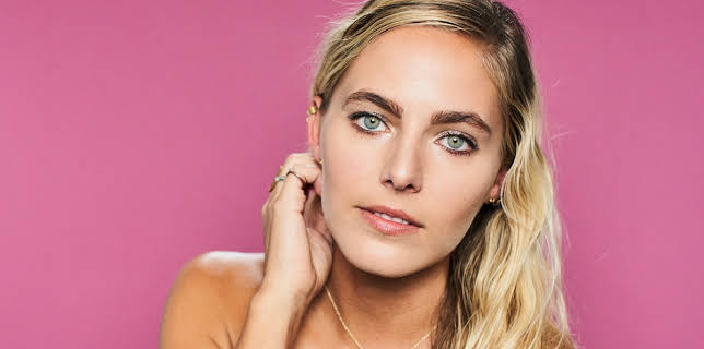 Lauren Jenkins on "Maker’s Mark and You" (2020)