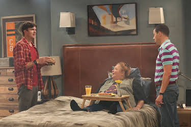 10:50: Two and a Half Men (S11 E3) (S11) | Kanal 9 | 6/24 2026