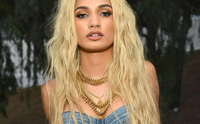 Pia Mia