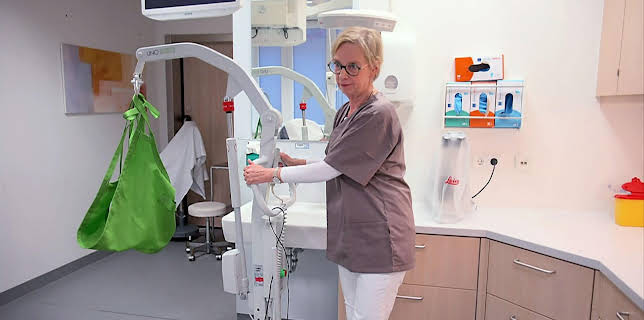 08:00: Barrierefrei zum Arzt? fragt Gina Rühl | MDR Fernsehen | 12/14 2025