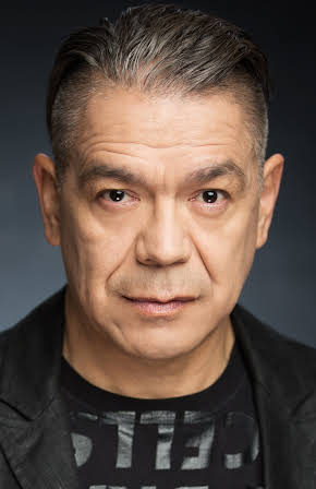 Lorne Cardinal as 