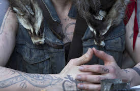 Outsiders: Episode 2