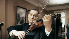 Sherlock Holmes (S1 E11)