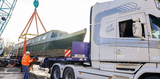 12:00 PM: Trucking Heavy (S3 E6) (S3) | Paramount | 11/23 2025