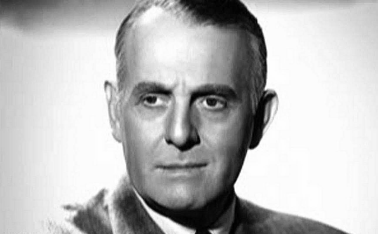 Moroni Olsen