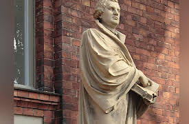 Turning Points in Modern History: 1455-Gutenberg's Print Revolution