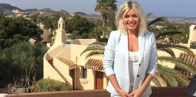 11:25 AM: A Place in the Sun | More 4 | 11/9 2025