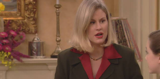 04:55: Nanny (S5 E20) (S5) | TV3 | 11/21 2025