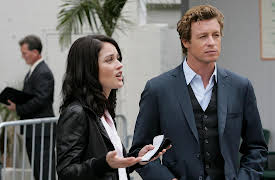 The Mentalist: The Complete First Season: A Dozen Red Roses