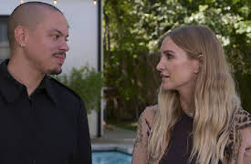 Hollywood Houselift with Jeff Lewis Season 1: If the Couch Fits…