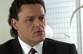 Hasta Que el Dinero Nos Separe season-1: Hasta Que el Dinero Nos Separe Capítulo 13