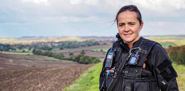 12:00 PM: Police Interceptors (S19 E7) (S19) | Paramount | 11/5 2025