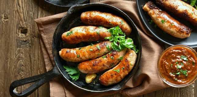 16:45: Heiß auf Würste | HR Fernsehen | 11/22 2025