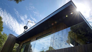 7:55 PM: Grand Designs | More 4 | 7/6 2026