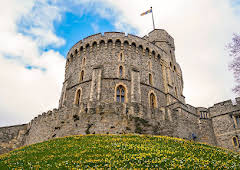 Secrets of The Royal Palaces