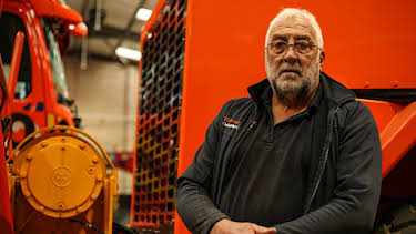 3:05 AM: Trucking Hell (S5 E3) (S5) | Paramount | 1/30 2026