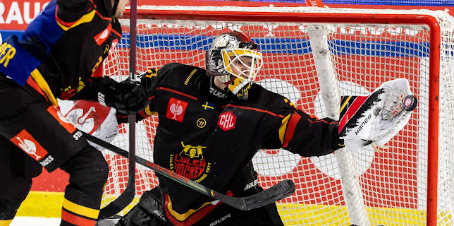 17:55: Champions Hockey League | TV10 | 11/18 2025