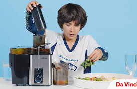 Kids Try: Kids Try Juicing Wild Ingredients