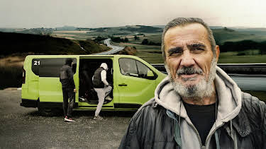 22:15: Bus der Hoffnung: Unterwegs mit rumänischen Wanderarbeitern | WDR Fernsehen | 4/8 2026