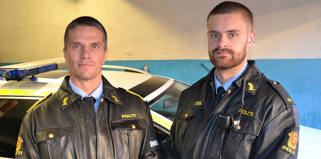 17:35: Nattpatruljen (S2 E10) (S2) | MAX | 11/27 2025