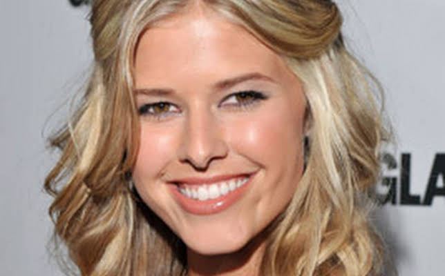 Sarah Wright Olsen
