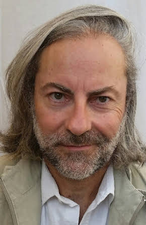 Gianni Calchetti as 