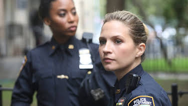 10:00 PM: Blue Bloods (S9 E9) (S9) | 5 USA | 1/8 2026