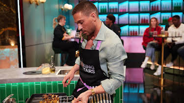 9:55 AM: Cooking With the Stars (S6 E3) (S6) | ITV3 | 10/25 2026