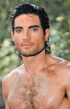 Víctor González as 