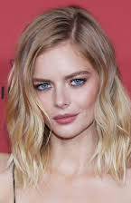 Samara Weaving como 