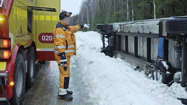 07:00: Frusna vägar (S9 E8) (S9) | TV3 | 3/27 2026