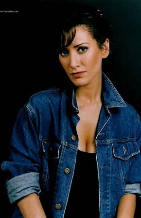 Laura Mañá as Director