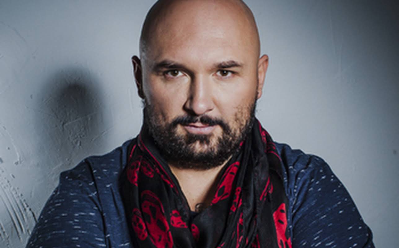 Patryk Vega