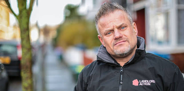 8:00 PM: Nightmare Tenants, Slum Landlords (S6 E1) (S6) | 5 Star | 12/6 2025