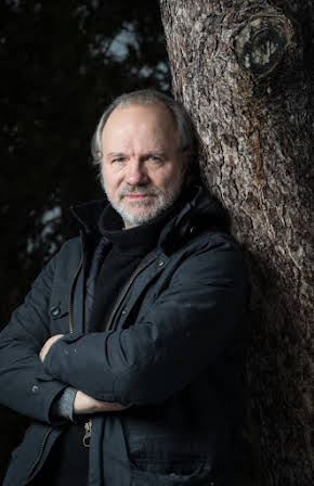 Aurélien Recoing as 