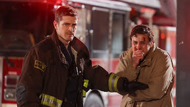 19:00: Chicago Fire (S13 E14) (S13) | Viasat Series | 4/21 2026