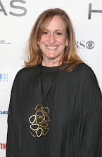 Cindy Chupack som Director