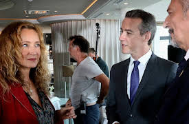 Perfect Murders: A Midnight Dip (Episode 8 of 18)