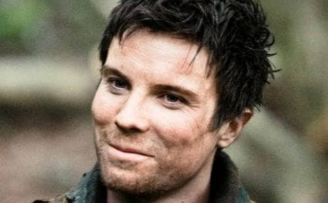 Joe Dempsie