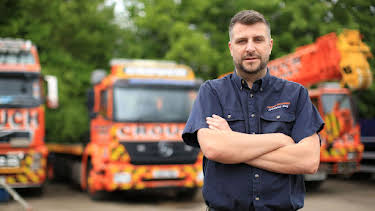 3:55 AM: Trucking Hell (S1 E1) (S1) | Paramount | 4/3 2026