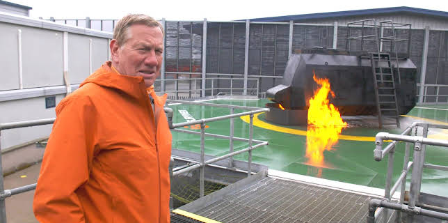 6:10 AM: Great Coastal Railway Journeys (S1 E5) (S1) | Yesterday | 12/28 2025