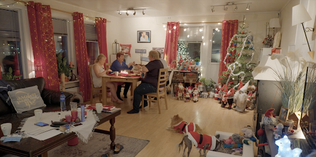 20:30: Jul med Charterfeber (S1 E5) (S1) | TV3 | 12/16 2025