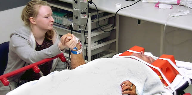 1:15 AM: 24 Hours in A&E | More 4 | 12/14 2025