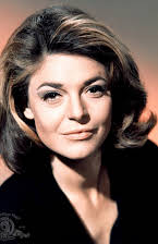 Anne Bancroft como 