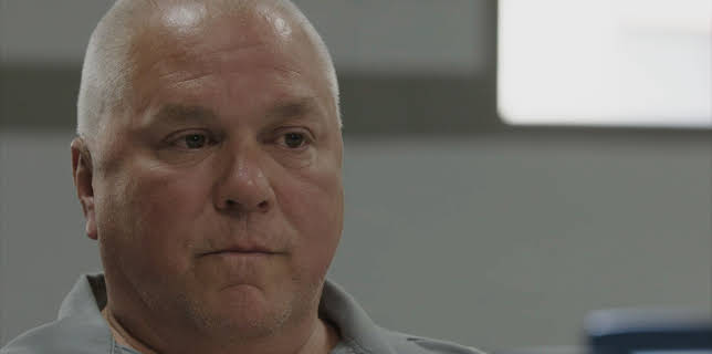 02:40: Evil Lives Here: The Killer Speaks (S1 E4) (S1) | Kanal 11 | 12/17 2025