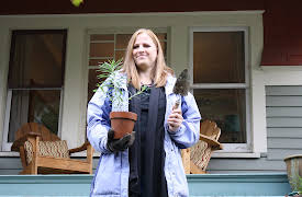 Extreme Cheapskates: Episode 1