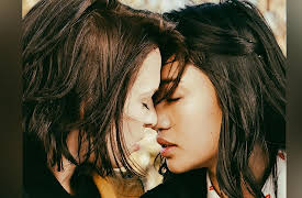 Love Daily: Christmas Dumplings and Hit