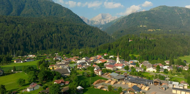 14:30: Bergsteigerdörfer in Bayern und Kärnten: Vom Leben in Kreuth und Mauthen | 3SAT | 3/20 2026